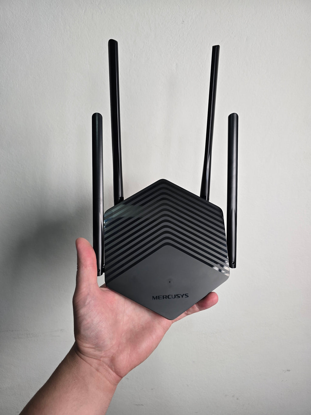 ROTEADOR WI-FI 6 MERCUSYS MR60X AX1500 – DUAL BAND GIGABIT E ALTA COBERTURA!
