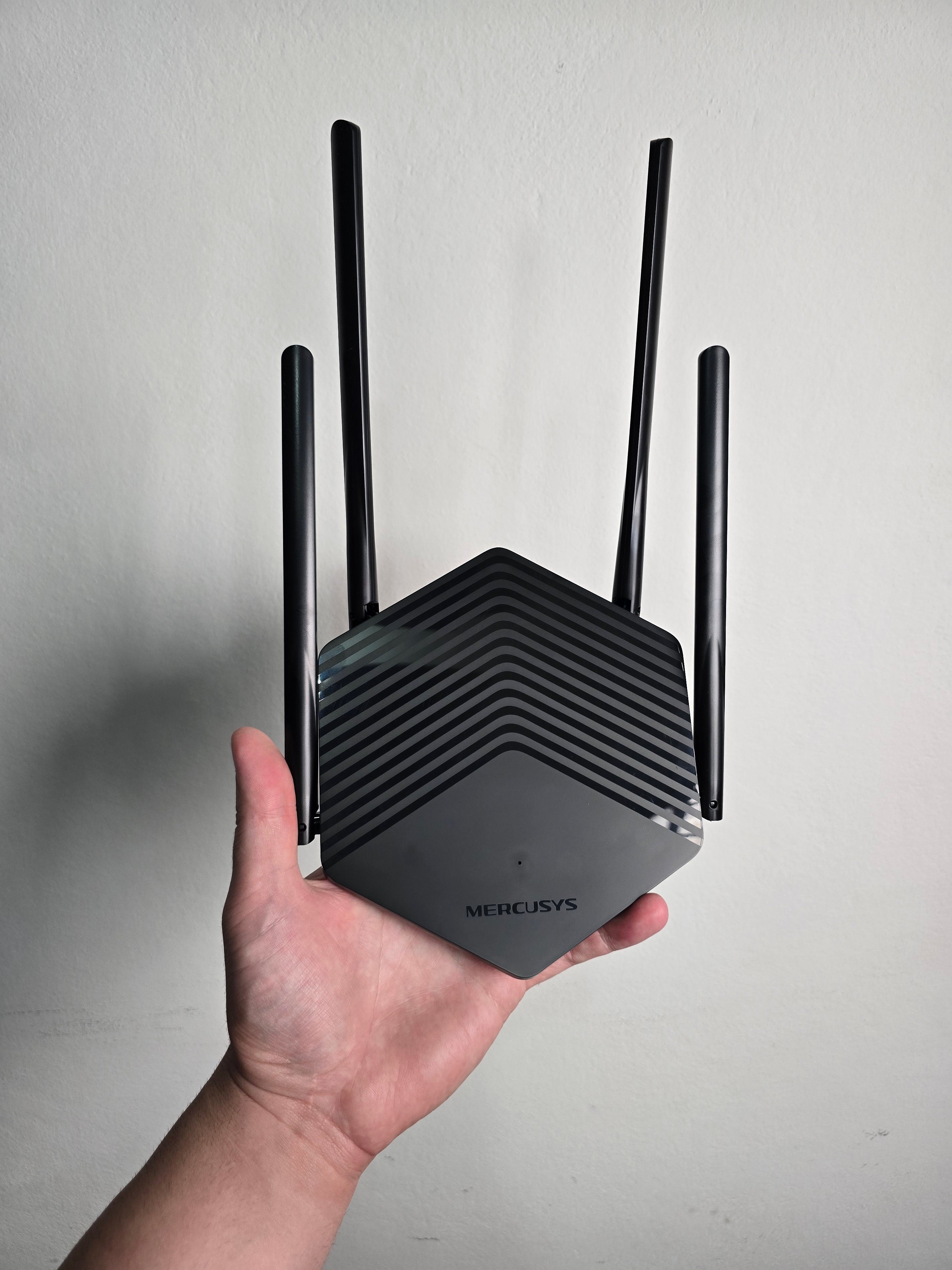 ROTEADOR WI-FI 6 MERCUSYS MR60X AX1500 – DUAL BAND GIGABIT E ALTA COBERTURA!