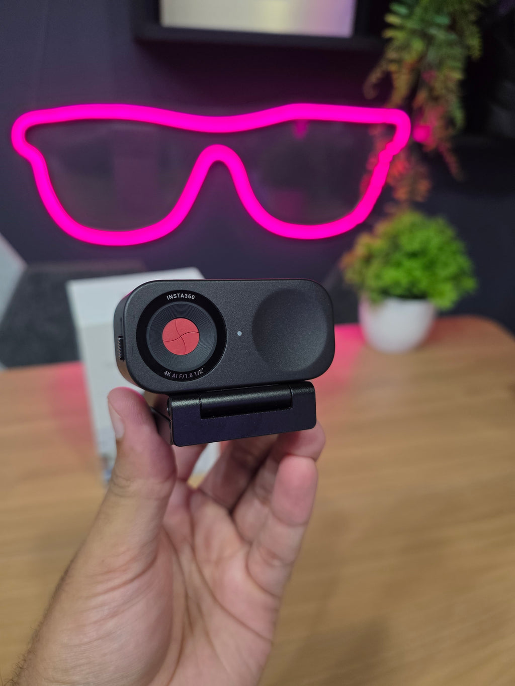 Insta360 Link 2C - Webcam 4K com IA | USB-C | Qualidade Profissional