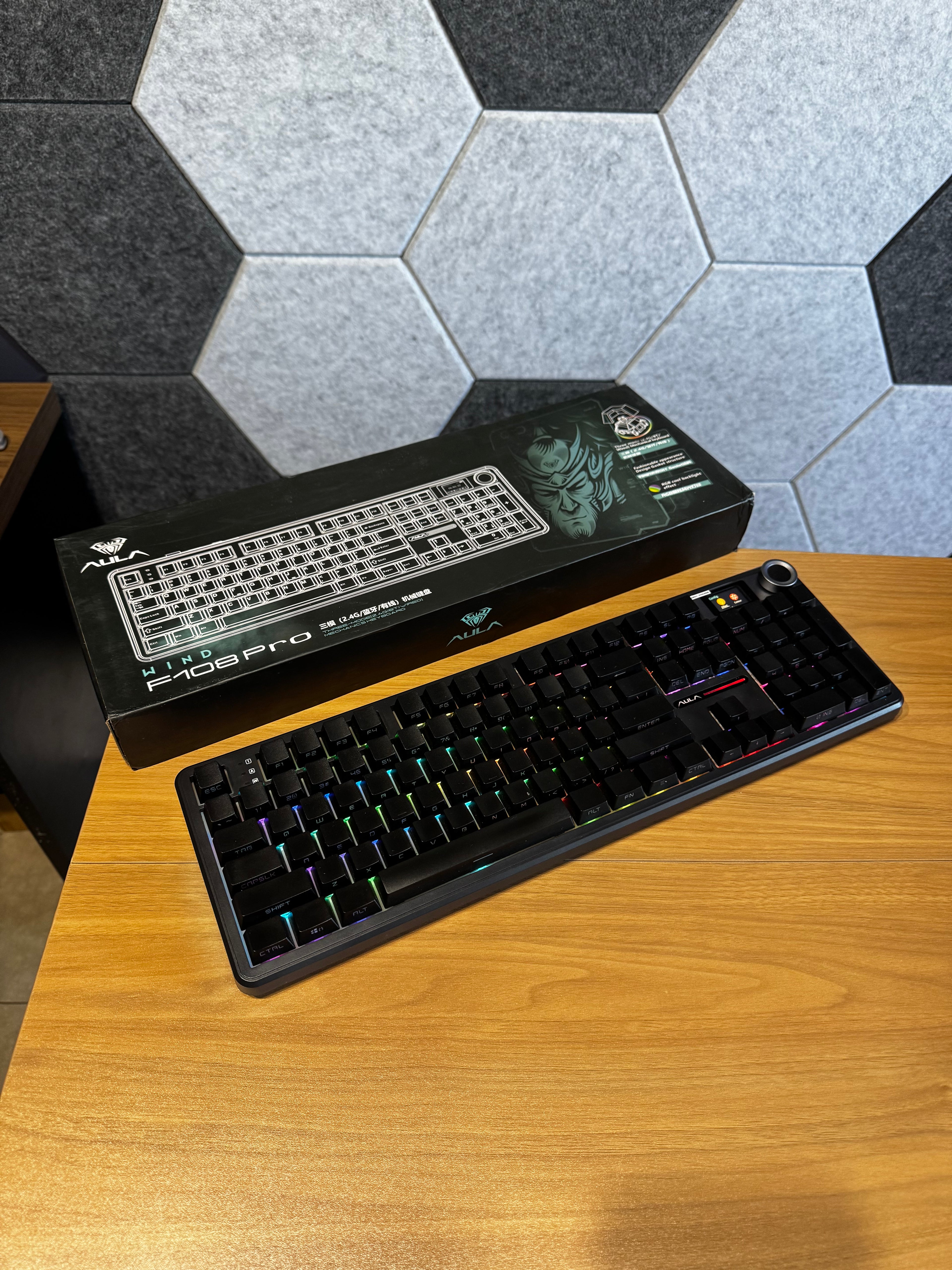 Teclado Mecânico AULA F108 Pro  ⌨️ Wireless, Com display, Hot-Swap, RGB, Sem fios, layout 108%