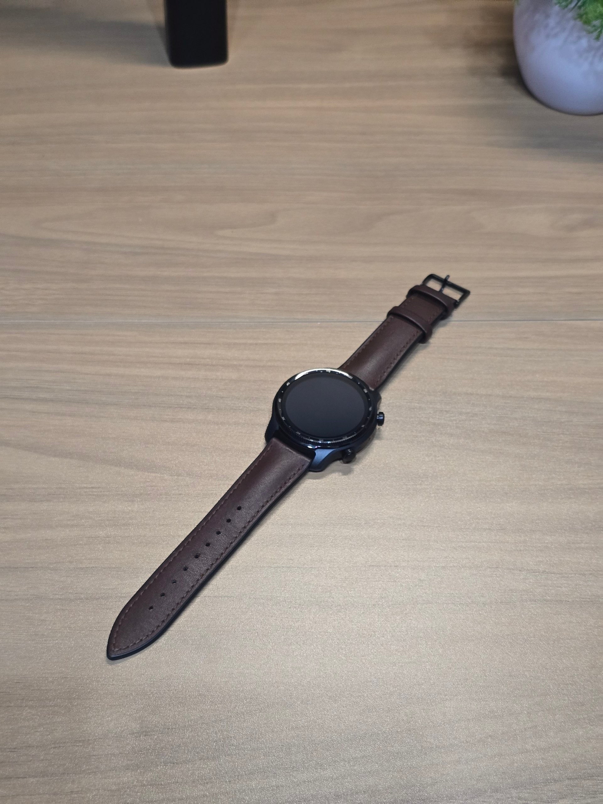 SMARTWATCH TICWATCH PRO 3 ULTRA LTE ⌚ Wear OS, Carteira do Google