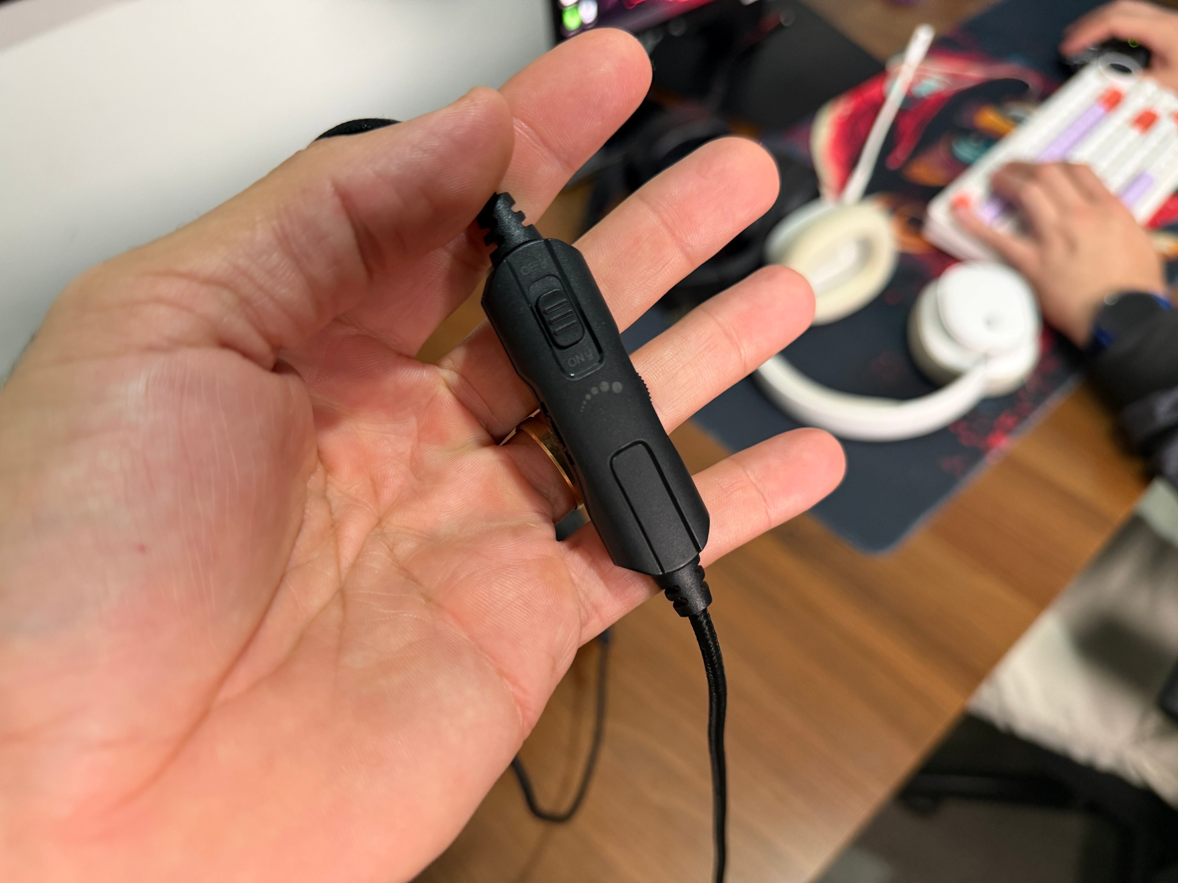 HAYLOU HEXSTORM G1 – FONE GAMER TWS COM RGB E BAIXA LATÊNCIA! 🎮