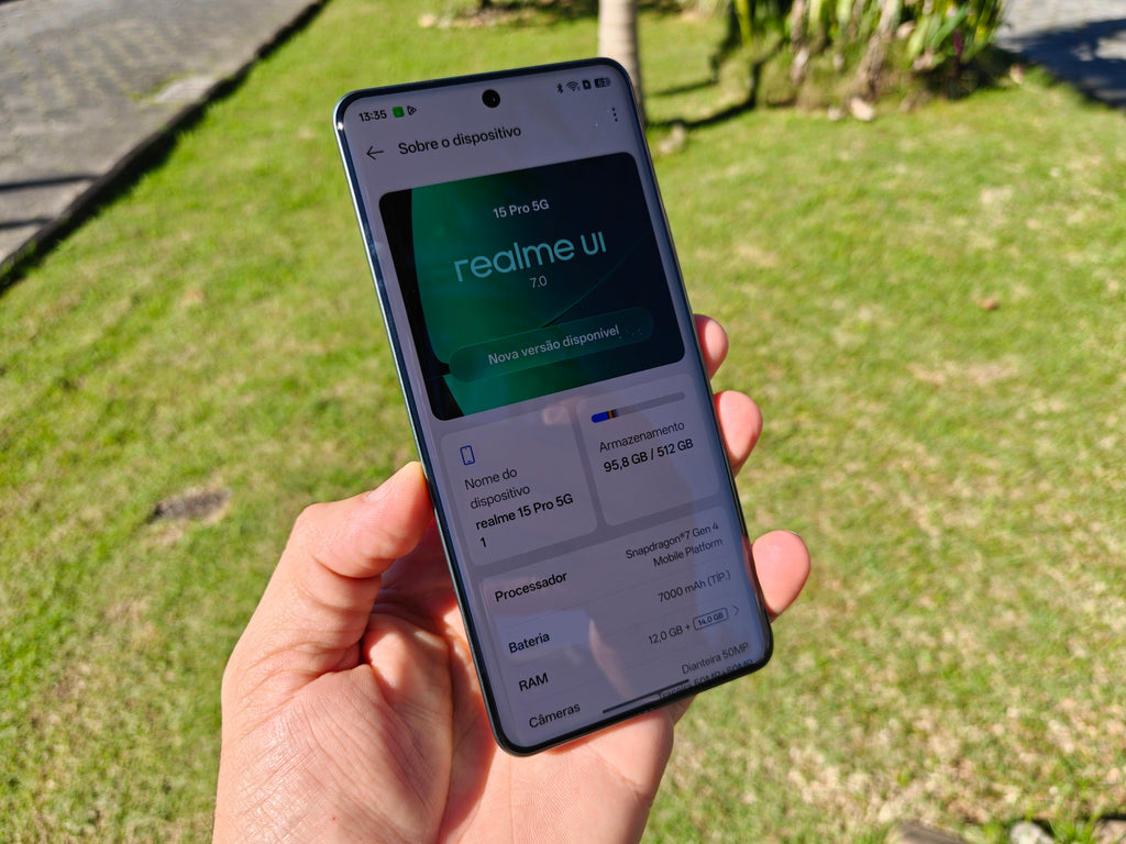 REALME 15 PRO 5G 512GB – TELA AMOLED 144Hz, CÂMERAS DE 50MP E BATERIA GIGANTE DE 7000mAh!