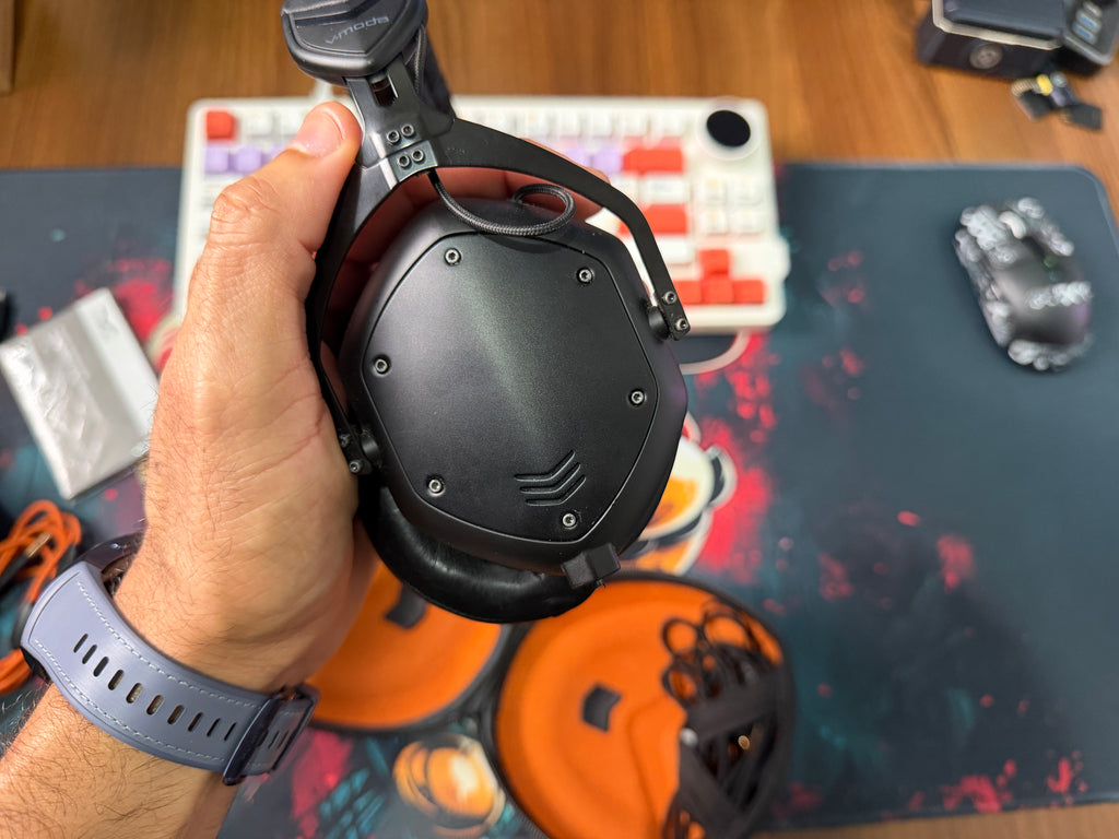 HEADPHONE PROFISSIONAL V-MODA CROSSFade M-100 – DRIVER 50MM E CONSTRUÇÃO PREMIUM! 🎧
