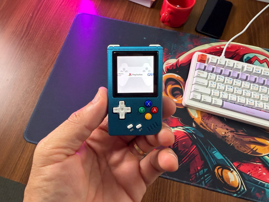 ANBERNIC RG NANO – MINI CONSOLE RETRÔ COM +5000 JOGOS QUE CABE NO BOLSO! 🎮