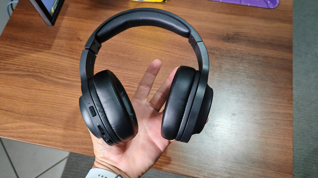 QCY Heroad V200 Over-Ear Headphones – Headset Bluetooth 7.1 com Driver de 50mm