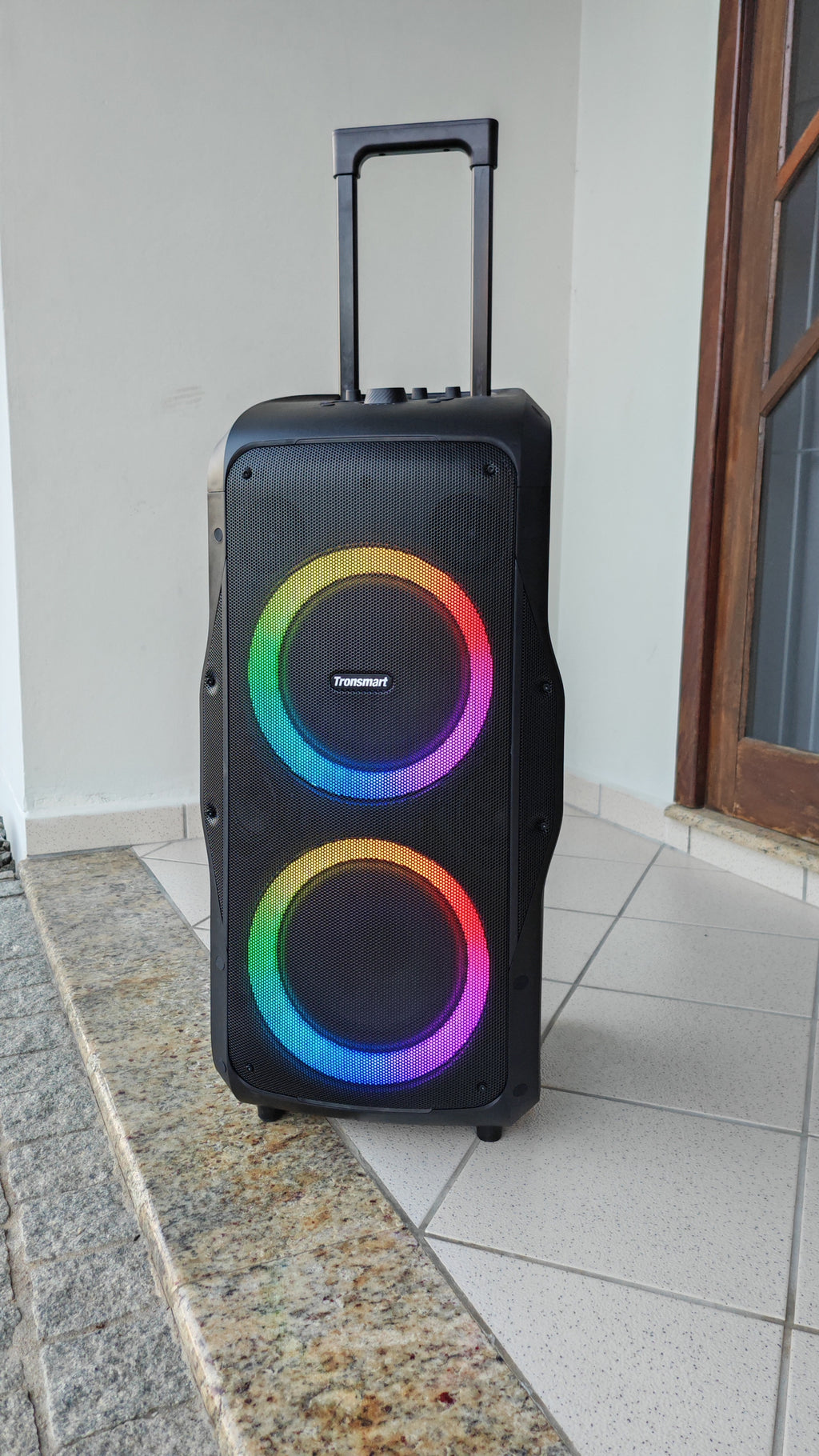 Caixa de som Bluetooth Tronsmart Halo 300 Speaker, 240W Partybox