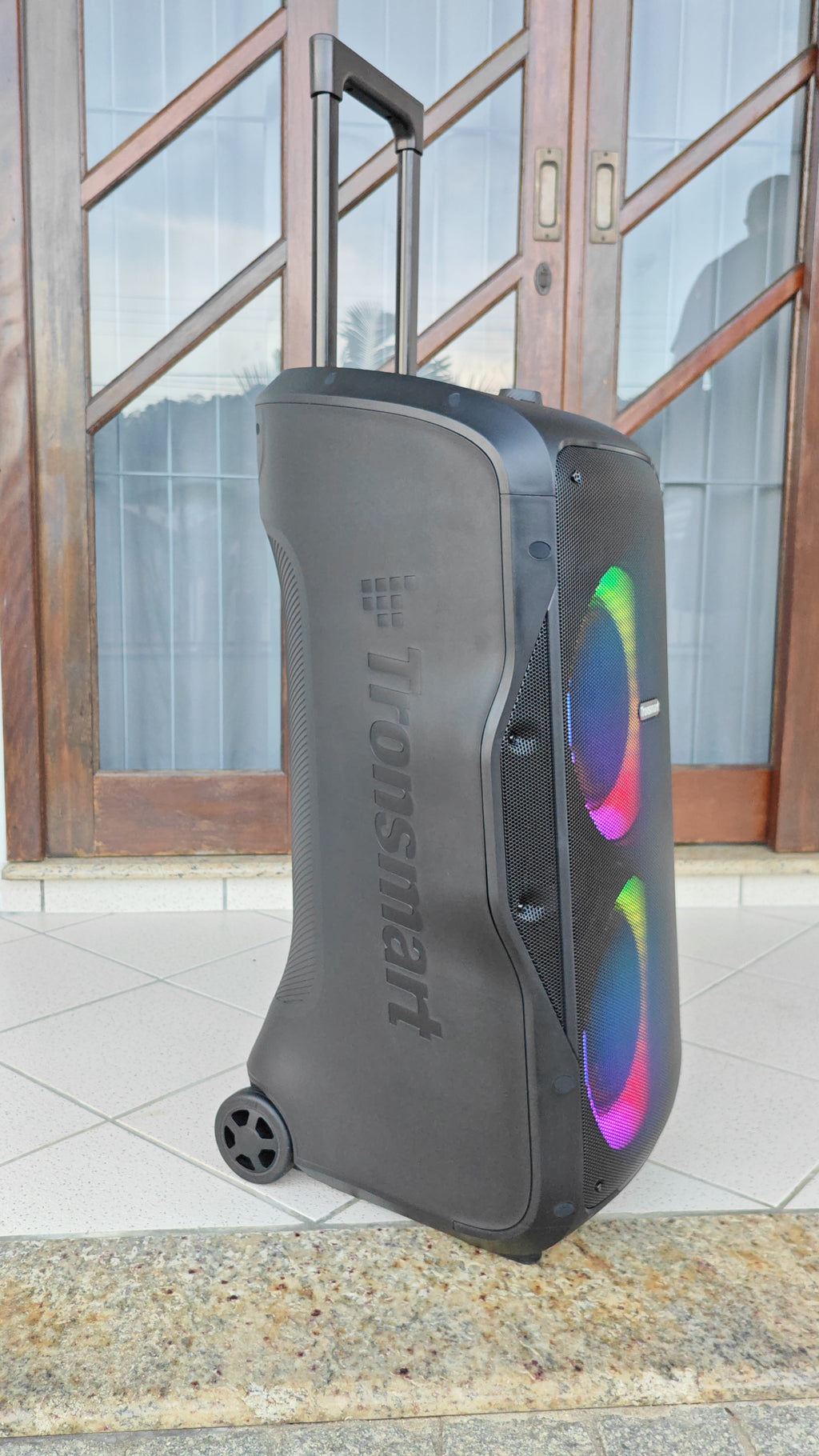 Caixa de som Bluetooth Tronsmart Halo 300 Speaker, 240W Partybox