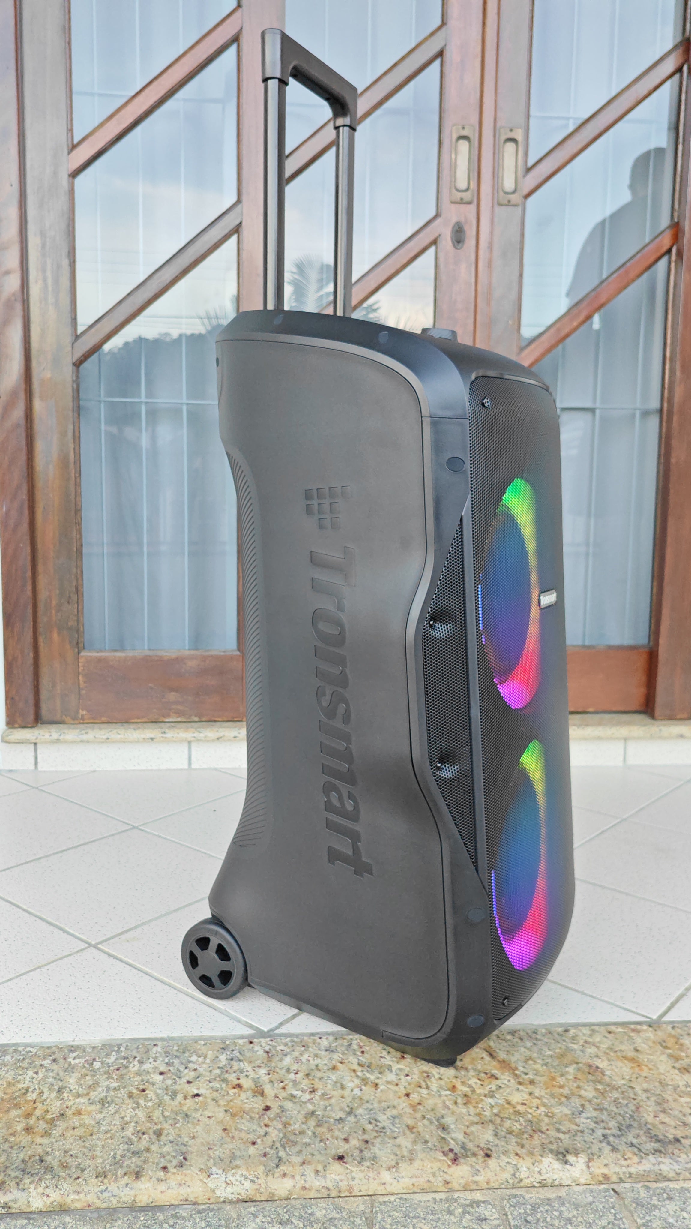 Caixa de som Bluetooth Tronsmart Halo 300 Speaker, 240W Partybox