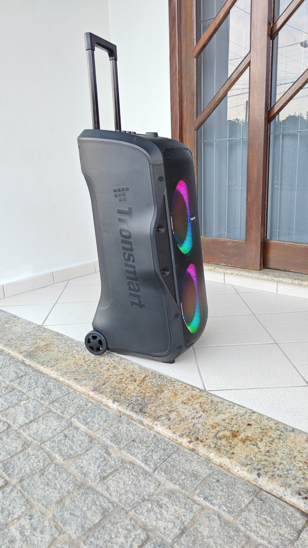 Caixa de som Bluetooth Tronsmart Halo 300 Speaker, 240W Partybox