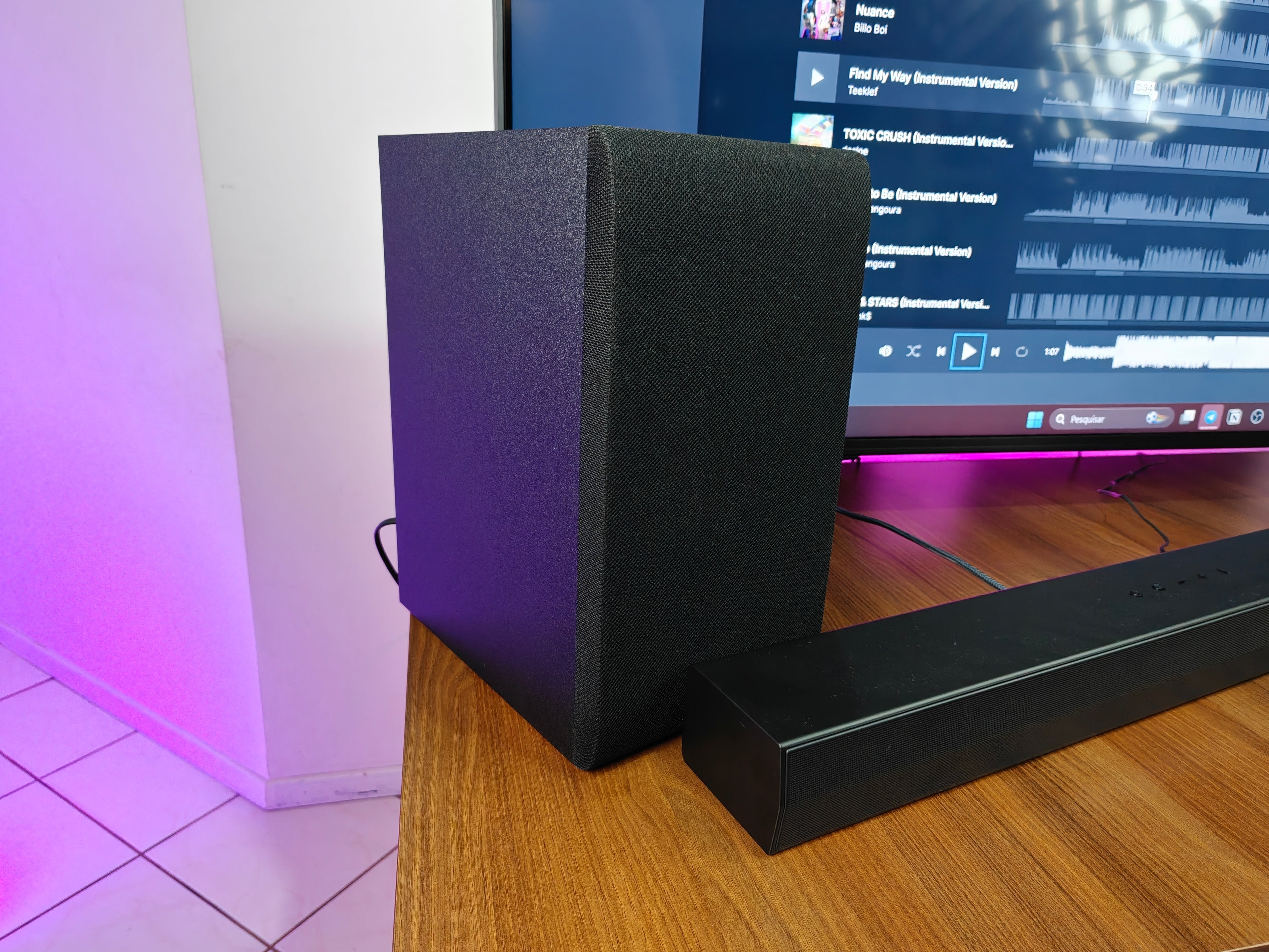 Soundbar LG S40T – 300W RMS, 2.1 Canais e Subwoofer Sem Fio